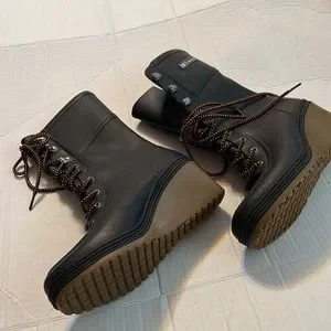 Tretorn Shoes Tretorn Black Mid Wally Lumberjack Plaid Fleece